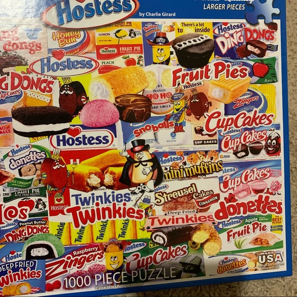 SOLD!!!!! White Mountain Hostess 1,000 piece puzzle - Picture 4 of 5